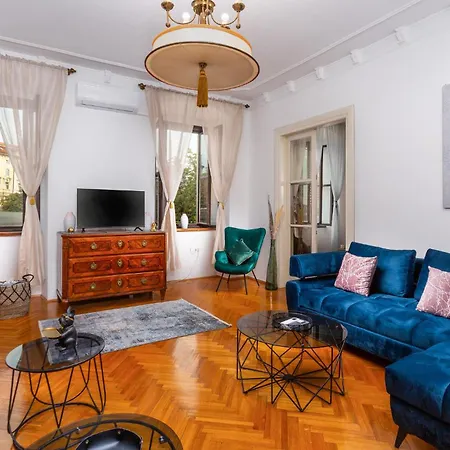 1 Bedroom Lovely In Appartamento Fiume