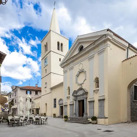 1 Bedroom Lovely In Apartman *